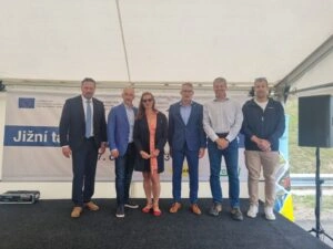 Slavnostní uvedení do provozu Jižní tangenty u Českých Budějovic obrázek č. 2