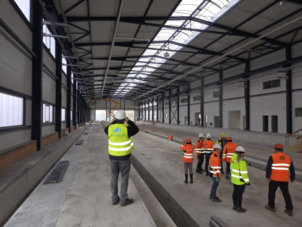 nová opravárenská hala ČD v Chebu